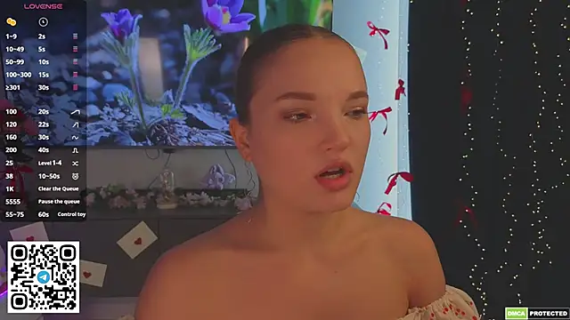 JulieLupo online show from 03-31-26, 06:26