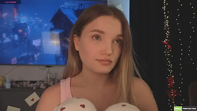 JulieLupo online show from 04-16-26, 06:58