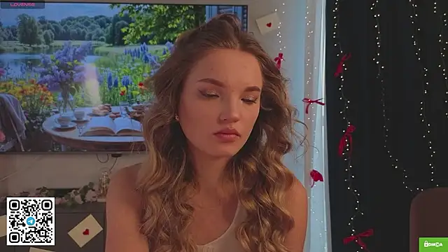 JulieLupo online show from 03-17-26, 06:05