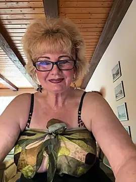 BoloshkaBlonda online show from 04-19-26, 10:27