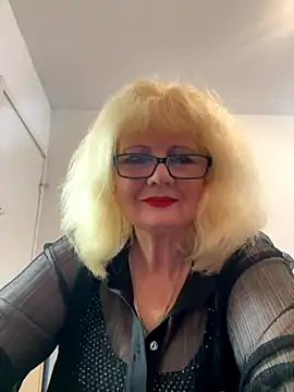 BoloshkaBlonda online show from 10-24-25, 10:03