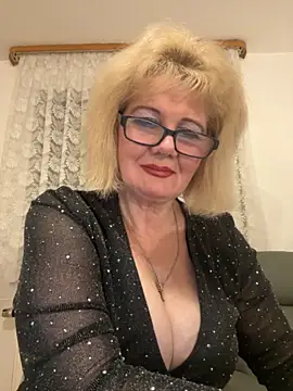 BoloshkaBlonda online show from 12-05-25, 06:39