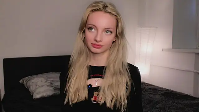 PocketDollX online show from 10-02-25, 02:09