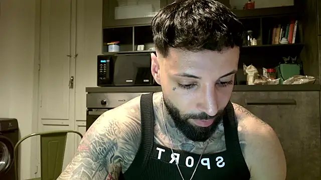 MasculineGuy99 online show from 05-19-26, 11:34