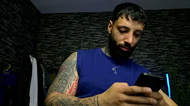 MasculineGuy99 online show from 05-15-26, 08:40