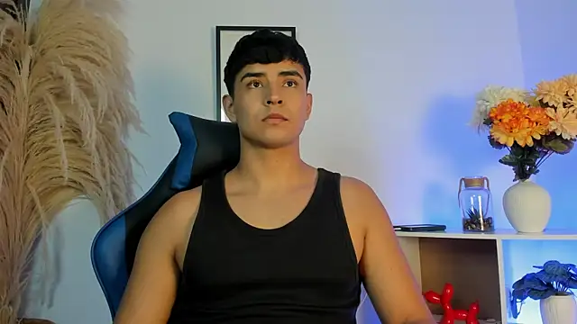 Thiago Connor21 online show from 06-27-26, 10:49