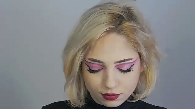 Dahliacruzz online show from 03-09-26, 10:30