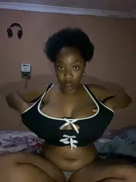 Snapshot of Barbiianaa chatting on 10-06-25, 11:05 Barbiianaa online show from 10-06-25, 11:05