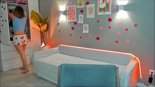 linakorvin online show from 02-18-26, 01:40