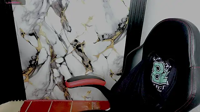 Im david02 online show from 01-10-26, 12:11