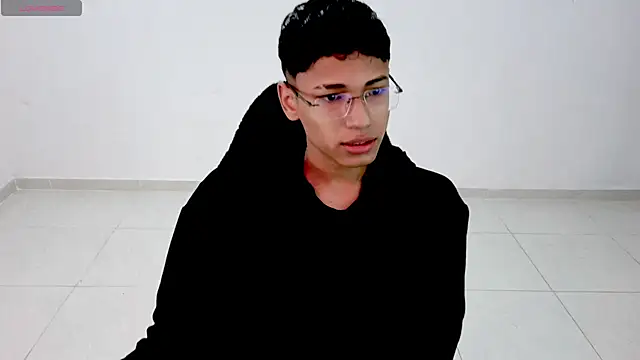 Im david02 online show from 04-15-26, 02:10