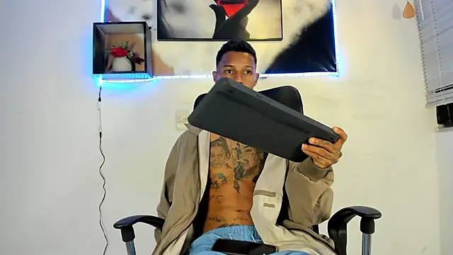 The boy dreams1 online show from 10-02-25, 08:40