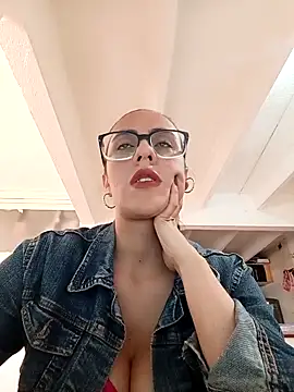Jade 1-9 online show from 02-09-26, 05:00