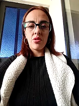 Jade 1-9 online show from 12-17-25, 07:19