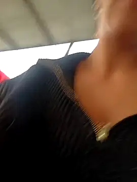 Jade 1-9 online show from 01-06-26, 04:33