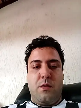 Snapshot of vitinhobb2 chatting on 11-03-25, 07:28 vitinhobb2 online show from 11-03-25, 07:28