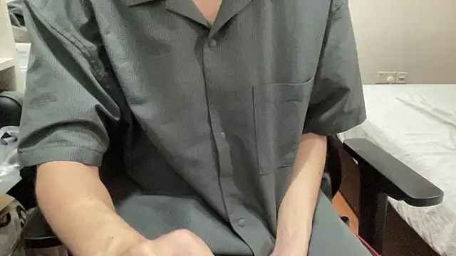 16hornydog online show from 11-08-25, 05:16