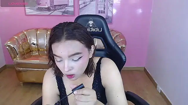 mia foster t online show from 11-27-25, 01:11