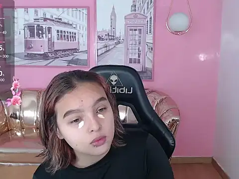 mia foster t online show from 11-06-25, 12:53