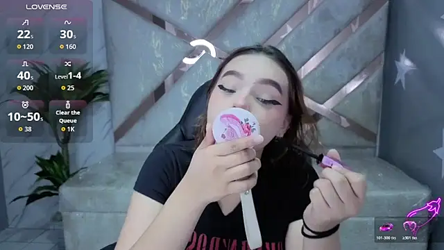 mia foster t online show from 03-13-26, 01:16