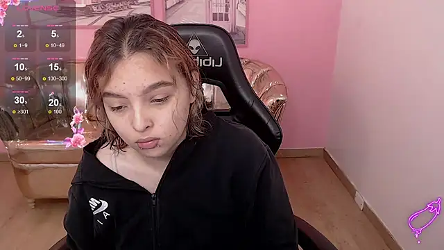 mia foster t online show from 11-08-25, 12:42