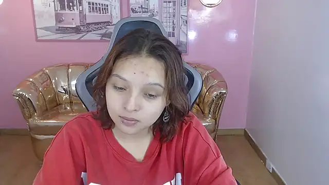 mia foster t online show from 12-18-25, 01:15