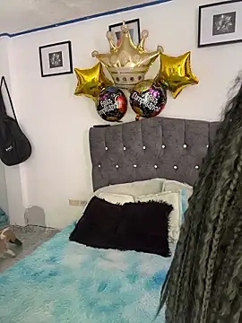 Snapshot of mitschellfox21 chatting on 01-09-26, 07:32 mitschellfox21 online show from 01-09-26, 07:32