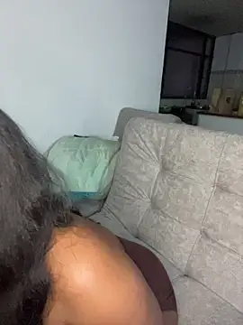 Snapshot of mitschellfox21 chatting on 12-17-25, 01:10 mitschellfox21 online show from 12-17-25, 01:10