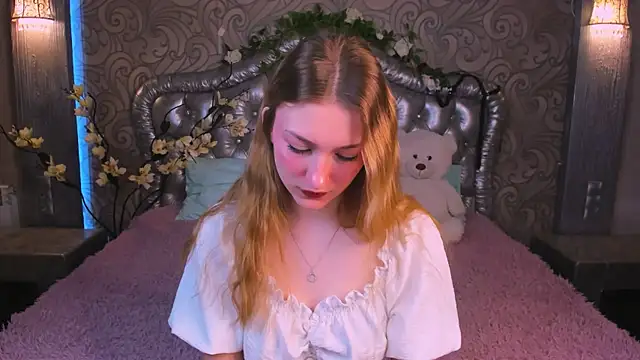 AngelAnabelle online show from 11-22-25, 08:40