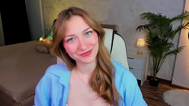 AngelAnabelle online show from 10-04-25, 09:05