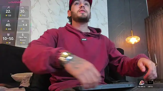 ElianKeiser online show from 11-24-25, 12:27