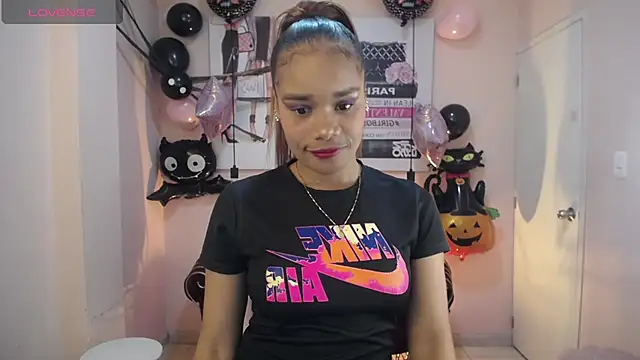 ingrid03 taffur online show from 10-30-25, 09:11