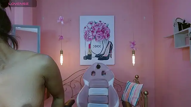 ingrid03 taffur online show from 04-17-26, 07:17