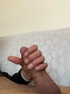 Snapshot of Sikici17cm555 chatting on 02-16-26, 08:02 Sikici17cm555 online show from 02-16-26, 08:02