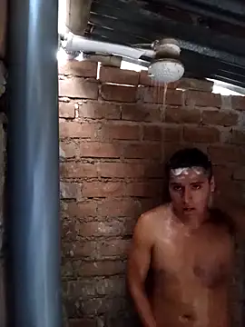 Snapshot of Alex321Flores chatting on 02-16-26, 07:23 Alex321Flores online show from 02-16-26, 07:23