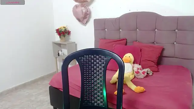 Cherry BloomK online show from 11-18-25, 03:04