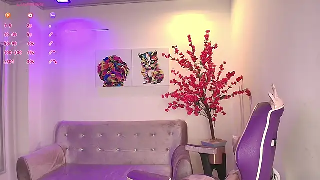 Snapshot of Summer_miller chatting on 04-09-26, 11:38 Summer miller online show from 04-09-26, 11:38