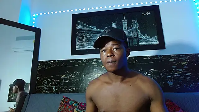 Snapshot of Dark_stallionX chatting on 10-14-25, 03:34 Dark stallionX online show from 10-14-25, 03:34