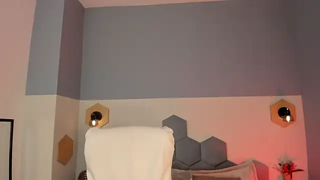 Vanelope evanss online show from 01-18-26, 01:25