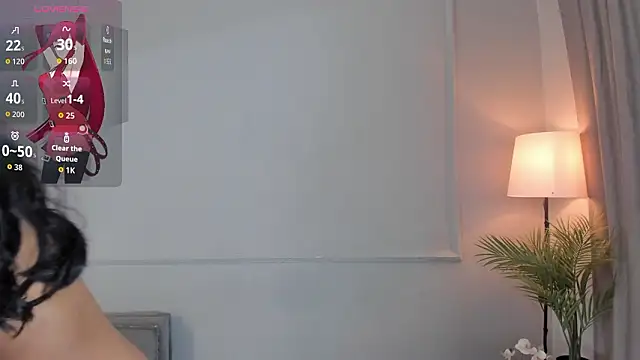 Nahomycarterr online show from 02-06-26, 12:01