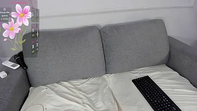 Nahomycarterr online show from 04-01-26, 11:55