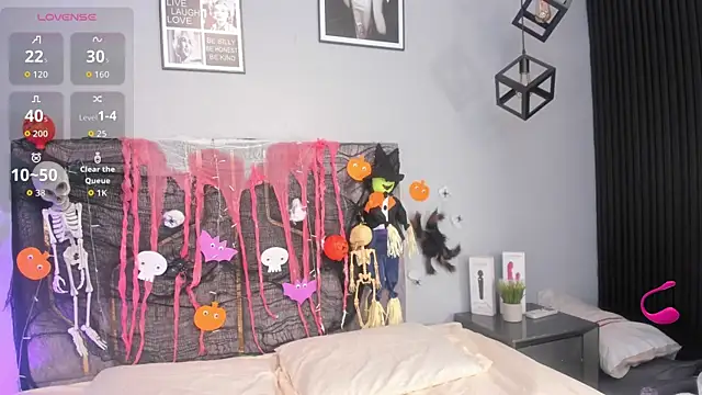 Nahomycarterr online show from 10-19-25, 07:38