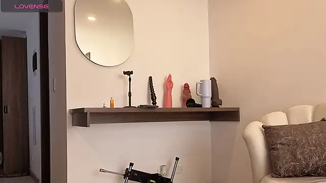 Jade Amado  online show from 11-20-25, 02:40