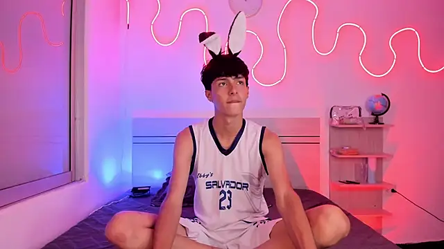 luccas ferreira online show from 10-29-25, 07:13