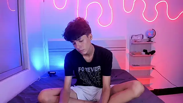 luccas ferreira online show from 11-01-25, 07:19