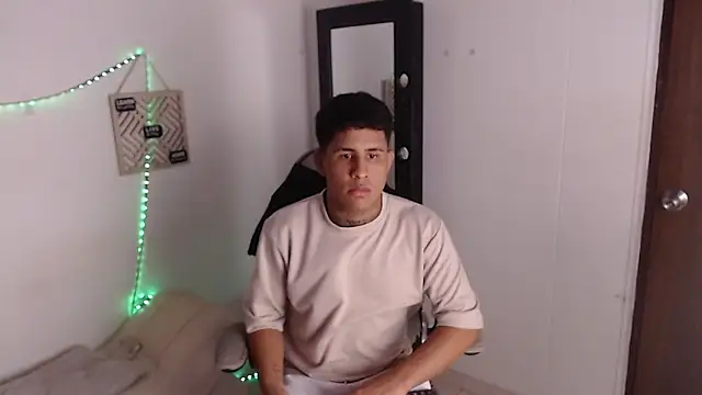 Dylan horny online show from 10-09-25, 12:38