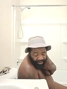 Snapshot of Big_Dick321 chatting on 10-06-25, 08:37 Big Dick321 online show from 10-06-25, 08:37