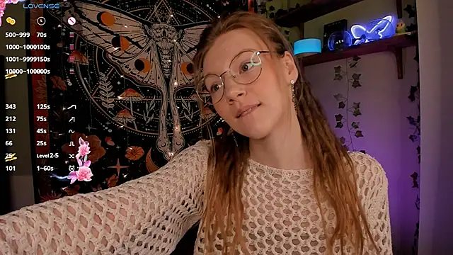 lyra thenymph online show from 11-06-25, 12:03