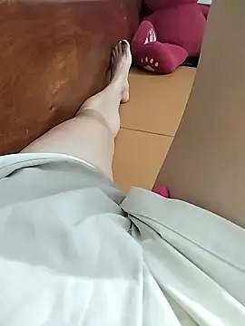 Lili 2love online show from 11-10-25, 02:00