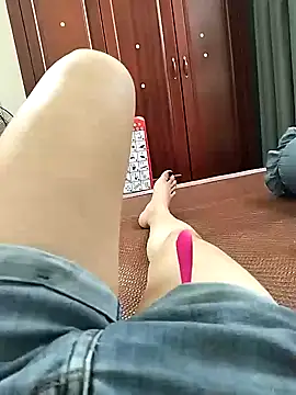 Lili 2love online show from 10-07-25, 01:28
